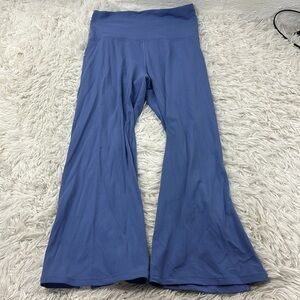 Lululemon Add Flare High Rise Crop *21" Water Drop